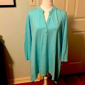Chicos Aqua V neck 3/4 sleeves. Size 2